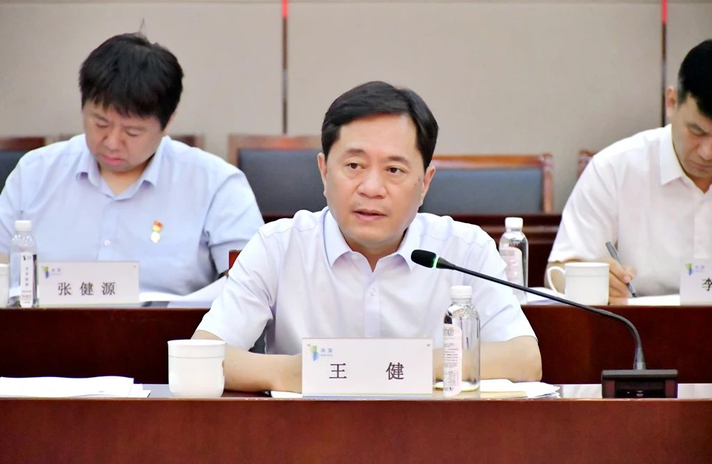 1723768700112849.jpg 1723768700112849.jpg